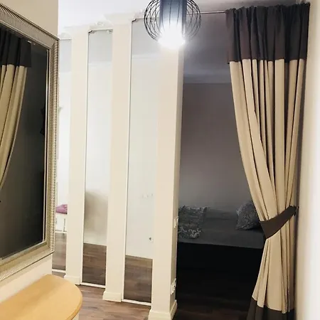 Апартаменти Victoria *