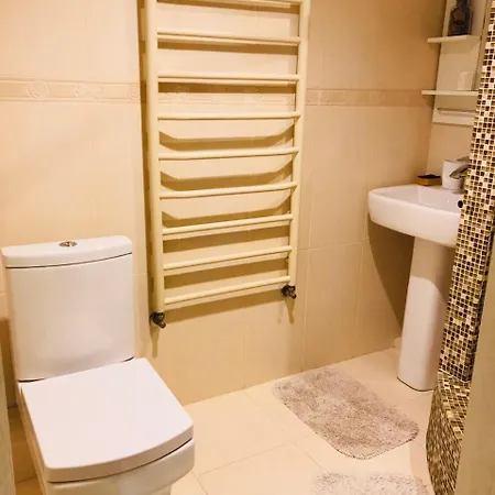 Victoria Apartment